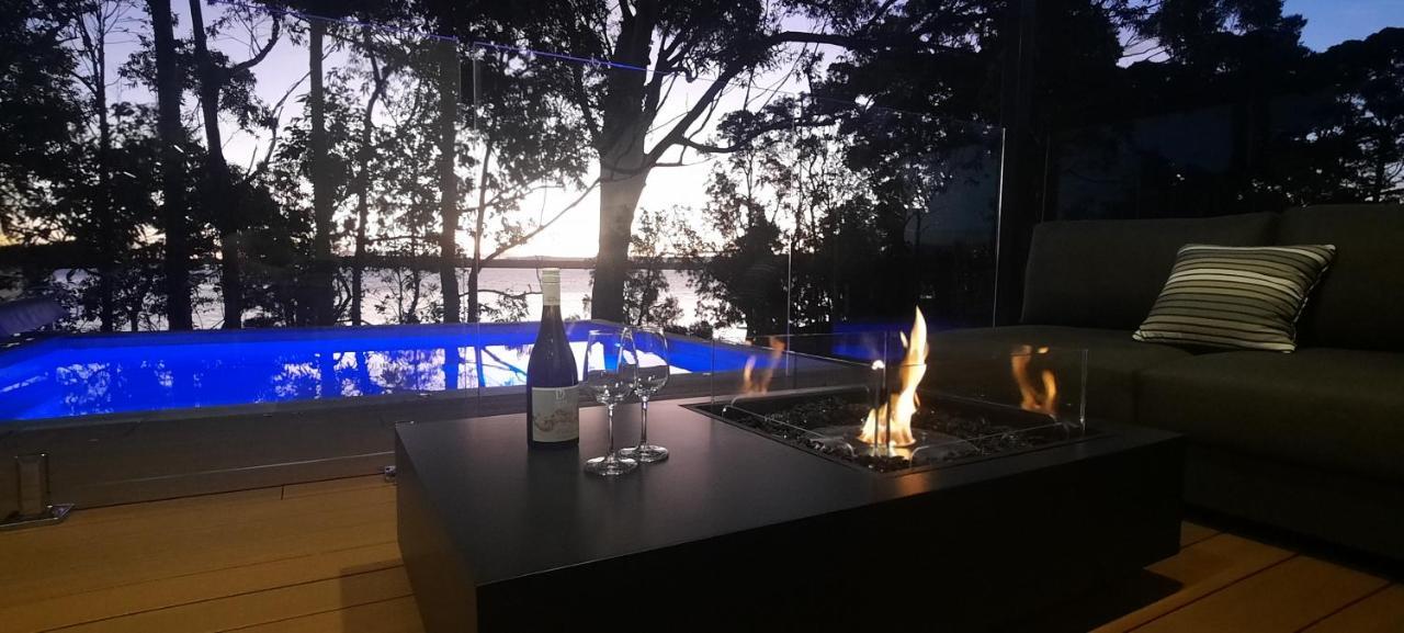 Hôtel Luxury By The Basin à Sanctuary Point Extérieur photo